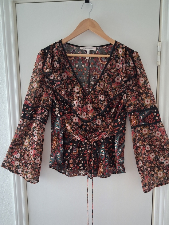BCBGMaxAzria Tops - BCBGMaxAzria Black Floral Wrap Blouse with Bell Sleeves